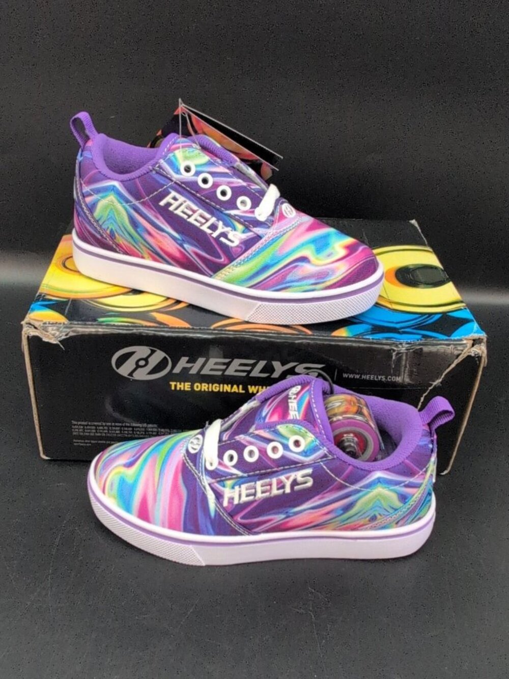 Heelys Pro 20 Prints Skate Shoes Wheel Sneakers US Youth 13C Purple Multi